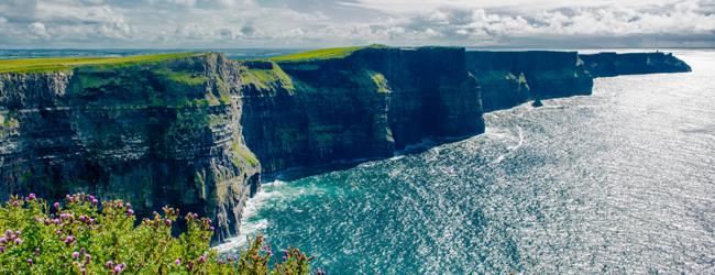 LISA-Sprachreisen-Erwachsene-Englisch-Irland-Galway-Kueste-Moher-Klippen-Meer LISA-Sprachreisen-Erwachsene-Englisch-Irland-Galway-Kueste-Moher-Klippen-Meer