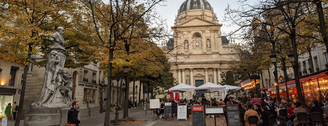 LISA-Sprachreisen-Erwachsene-Franzoesisch-Frankreich-Paris-Pantheon-Universitaet-Restaurant-Herbst LISA-Sprachreisen-Erwachsene-Franzoesisch-Frankreich-Paris-Pantheon-Universitaet-Restaurant-Herbst