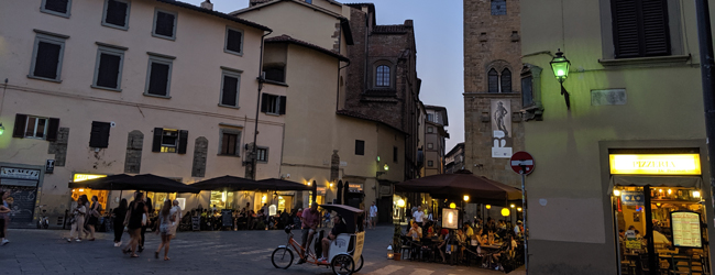 LISA-Sprachreisen-Erwachsene-Italienisch-Italien-Florenz-Abend-Ausgehen-Restaurant-Altstadt LISA-Sprachreisen-Erwachsene-Italienisch-Italien-Florenz-Abend-Ausgehen-Restaurant-Altstadt