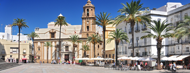 LISA-Sprachreisen-Erwachsene-Spanisch-Spanien-Cadiz-Altstadt-Platz-Cafes-Tapas LISA-Sprachreisen-Erwachsene-Spanisch-Spanien-Cadiz-Altstadt-Platz-Cafes-Tapas
